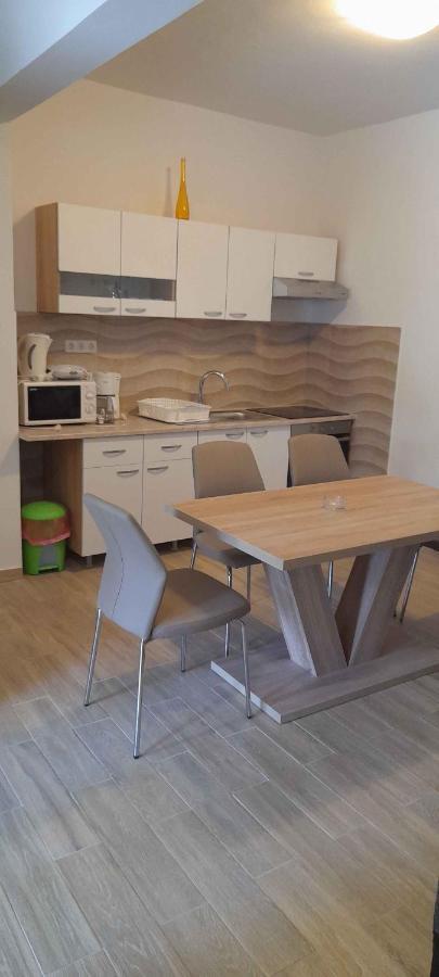 Apartment Lopar 9 Luaran gambar
